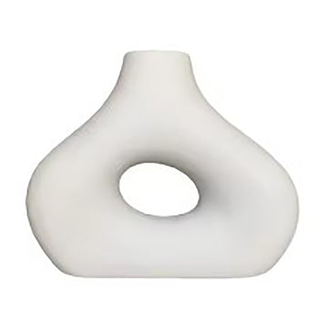 White ceramic cutout donut vase – 18.5 × 15 cm
